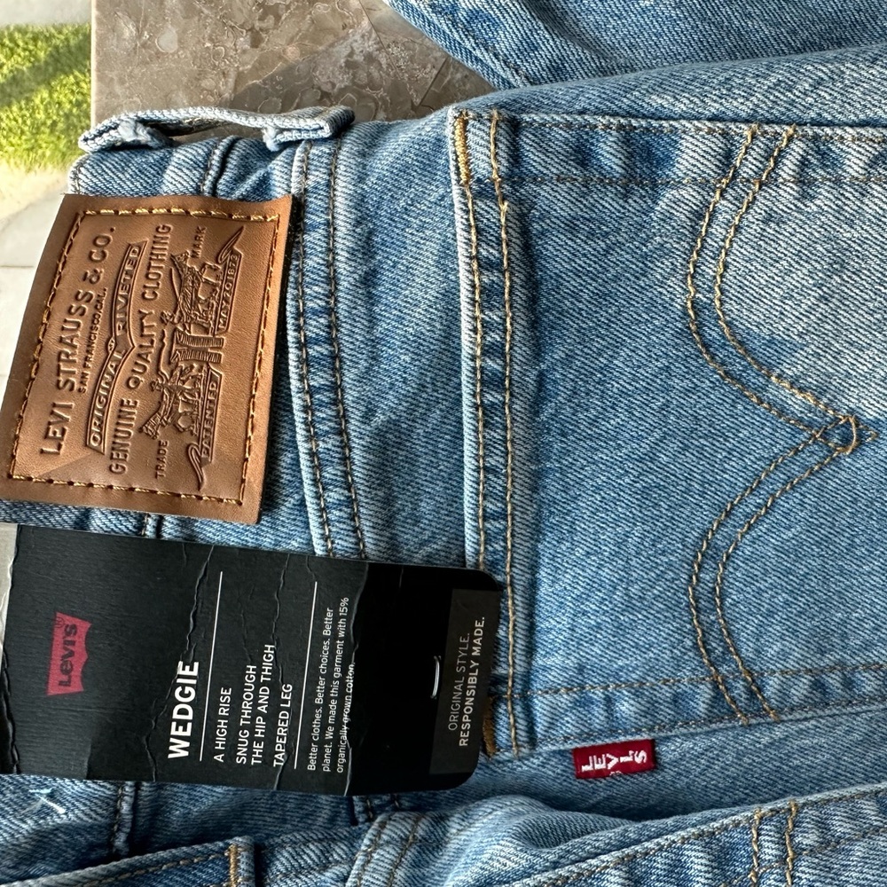 Levi Wedgie Jeans